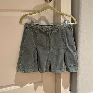 Urban Outfitters BDG Corduroy Pleated Mini Skirt in M Like New!
